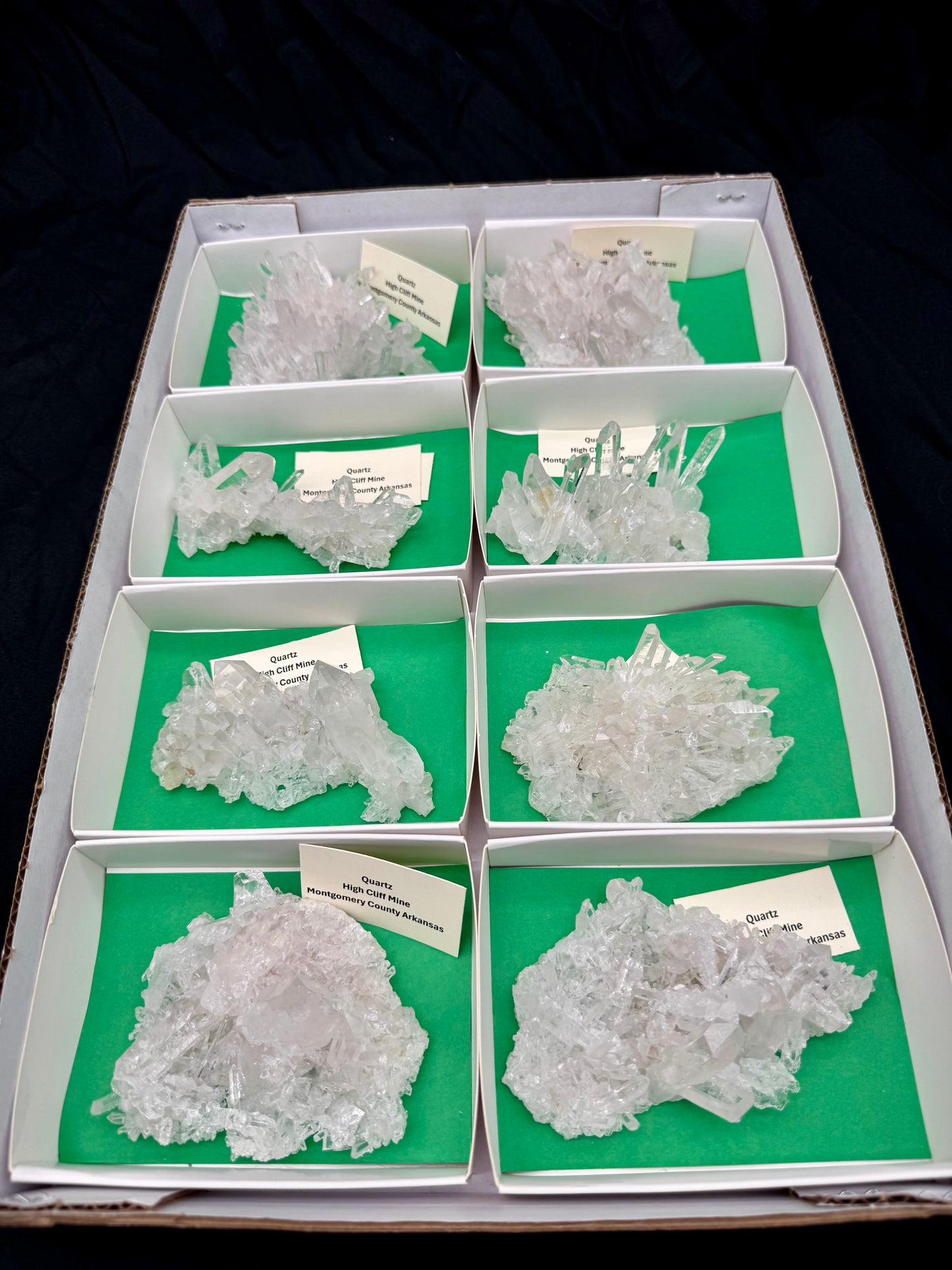 3.5lb Flat of High Grade Cluster