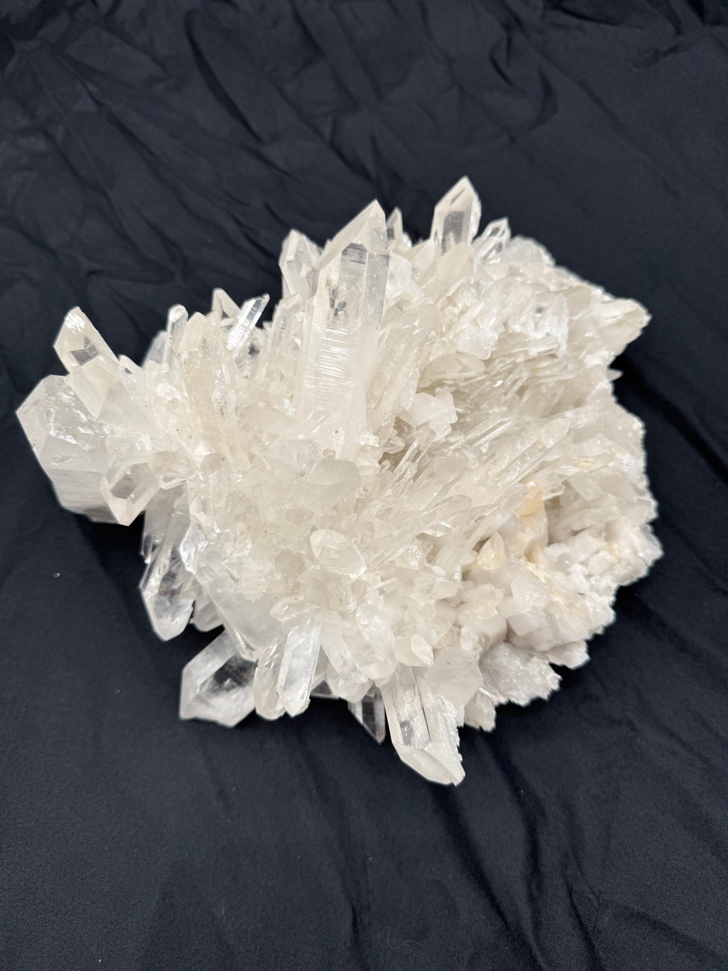 Large High Grade Cluster 5.95lbs