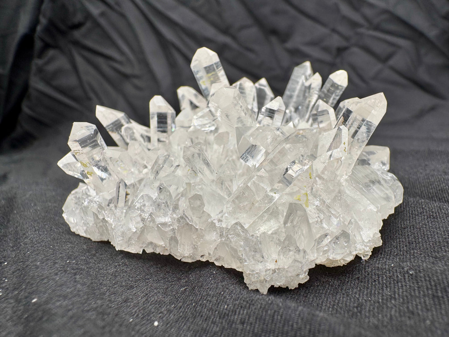 3.5lb Flat of High Grade Cluster