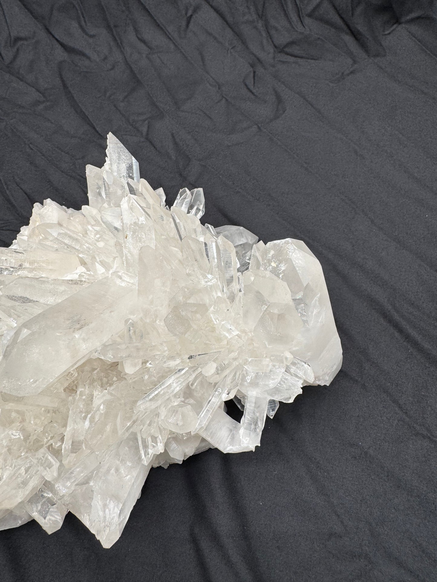Large High Grade Cluster 5.95lbs